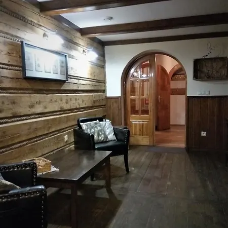 Oro Cavallo 3* קרפאז'