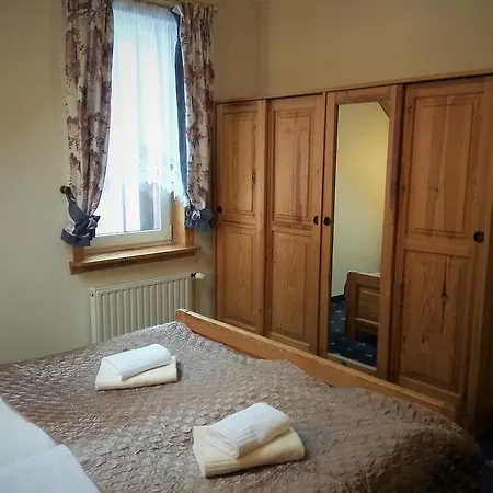 Oro Cavallo בית הארחה קרפאז'